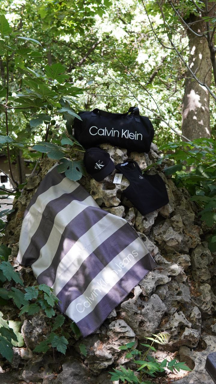 حوله  VSسرخابی